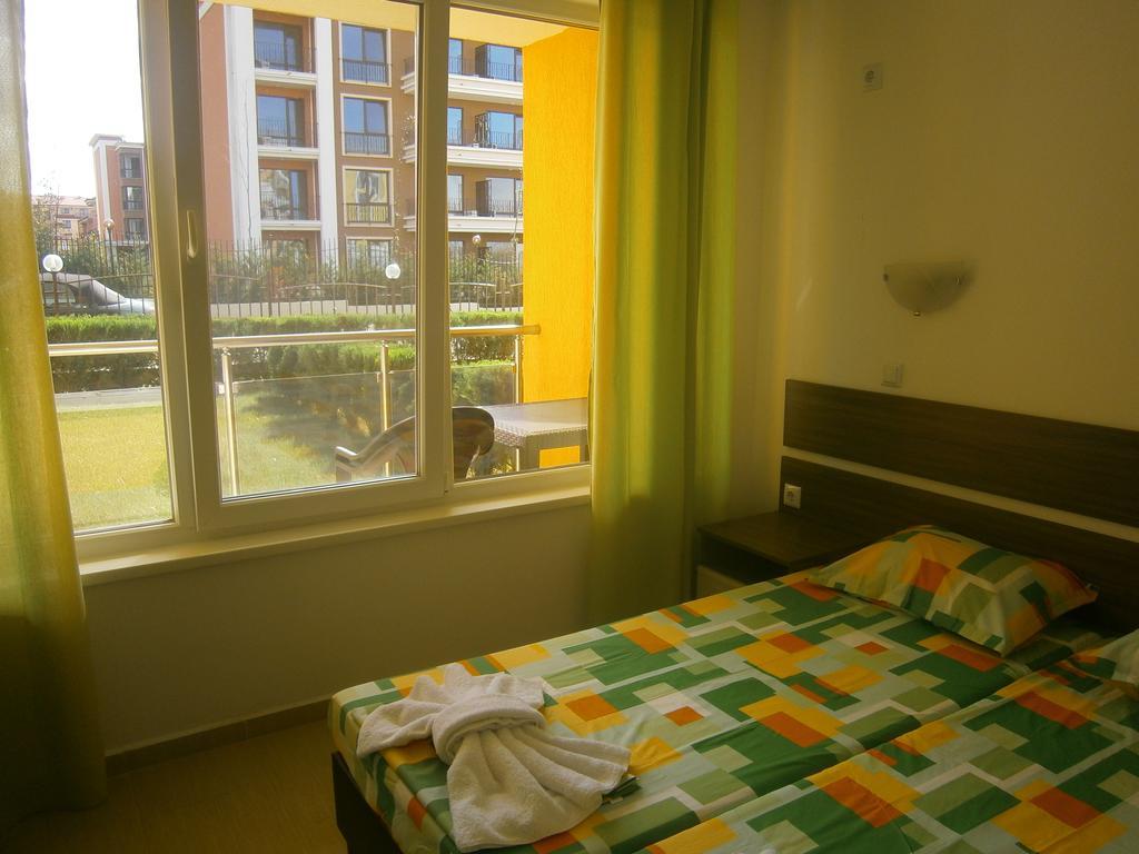 Anna Marina Apartments Sveti Vlas Camera foto