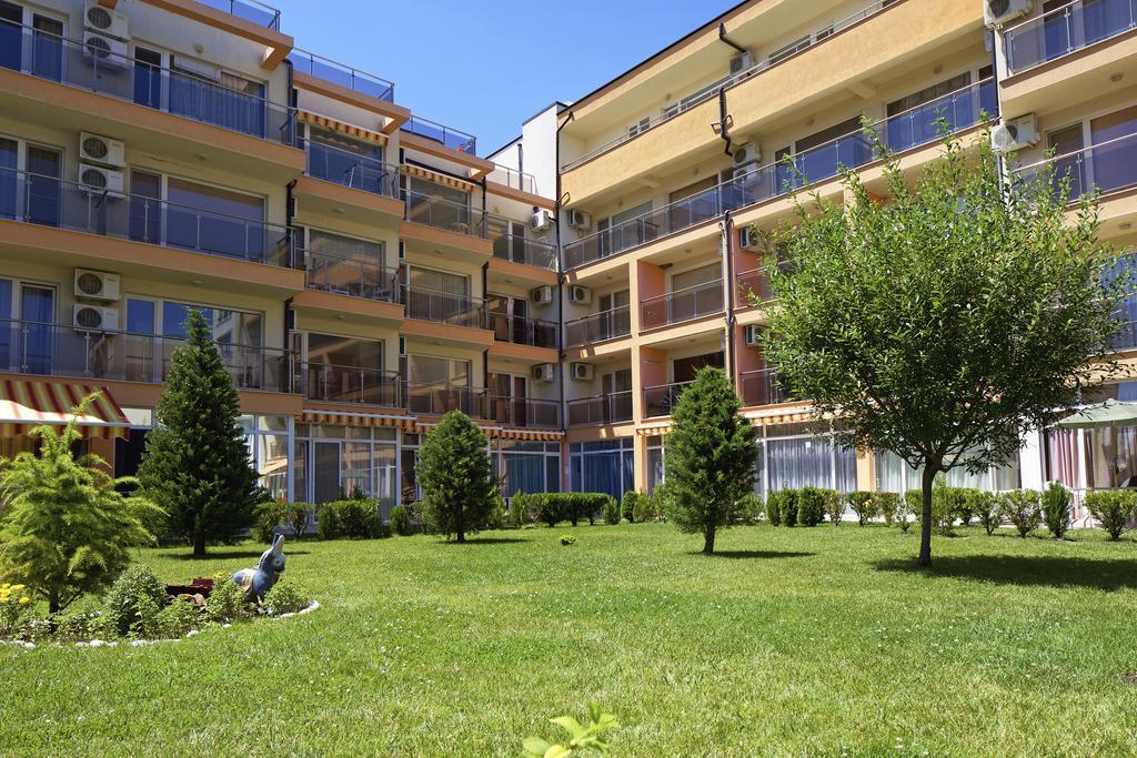 Anna Marina Apartments Sveti Vlas Esterno foto