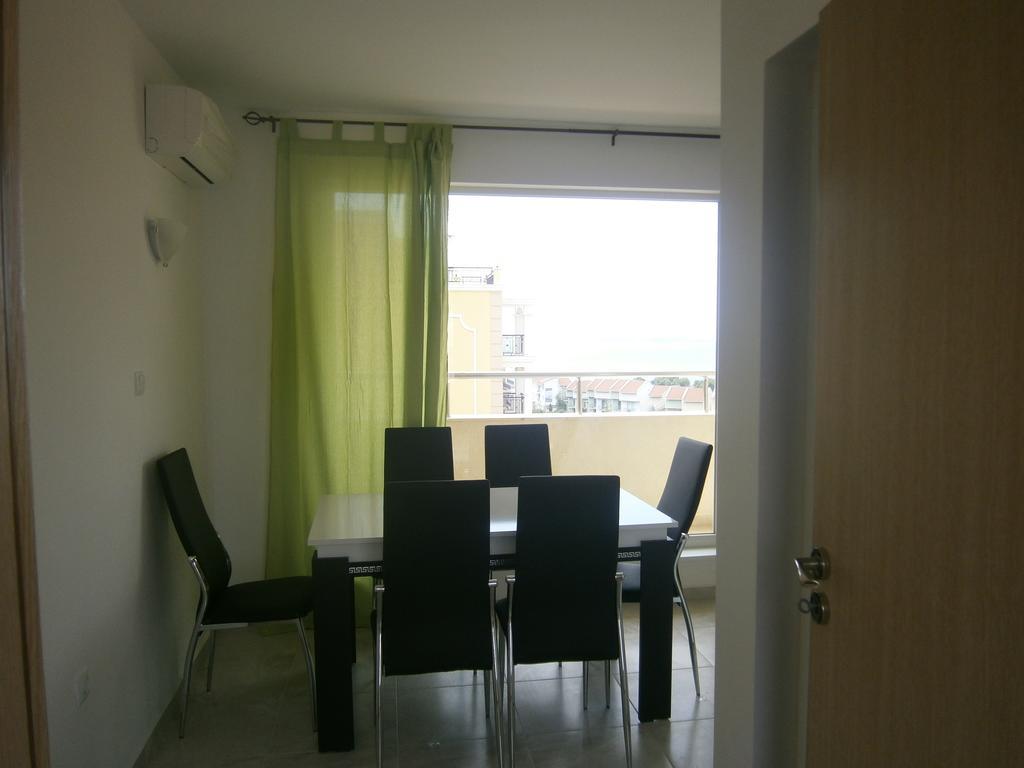Anna Marina Apartments Sveti Vlas Esterno foto